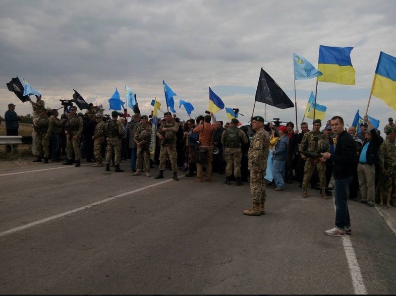 Годовщина блокады Крыма: самая странная «перемога» Годовщина блокады Крыма: самая странная «перемога»